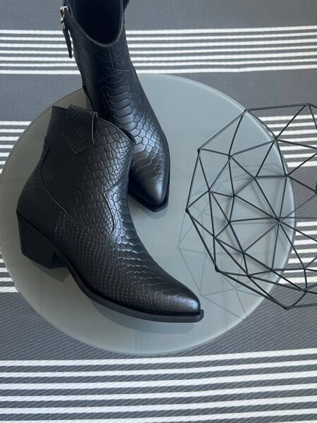 Шкіряні ковбойки Tequila BT132 (чорний пітон)