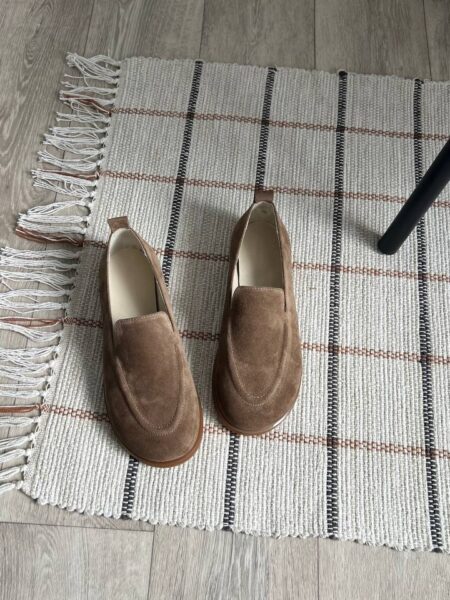 Замшеві лофери Cara L121 (кориця)