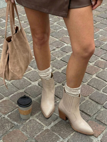 Шкіряні ковбойки Bacardi BT140 (беж)