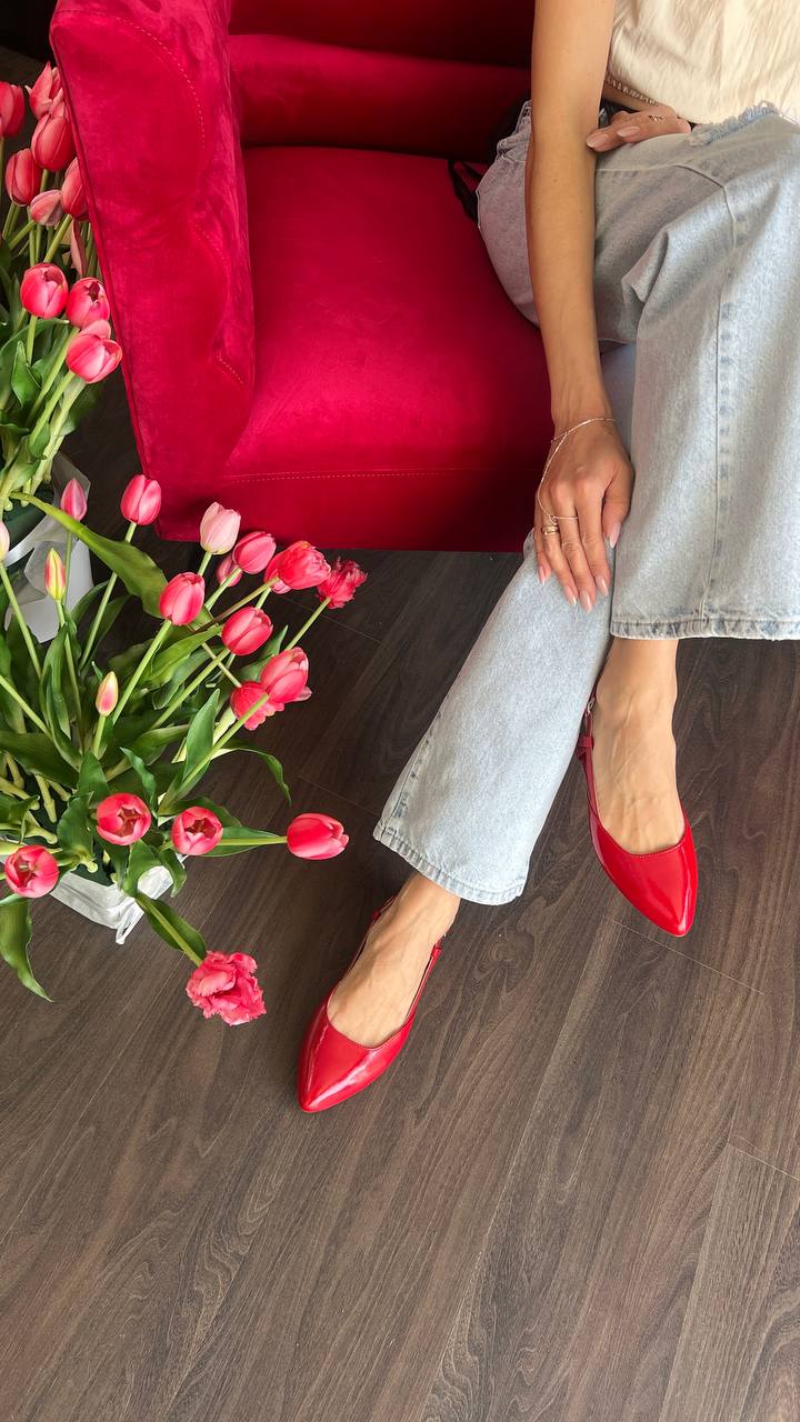 Шкіряні балетки Merilyn BL003 (червоний лак)