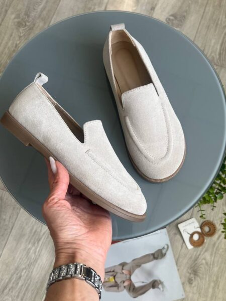 Замшеві лофери Cara L121 (беж)