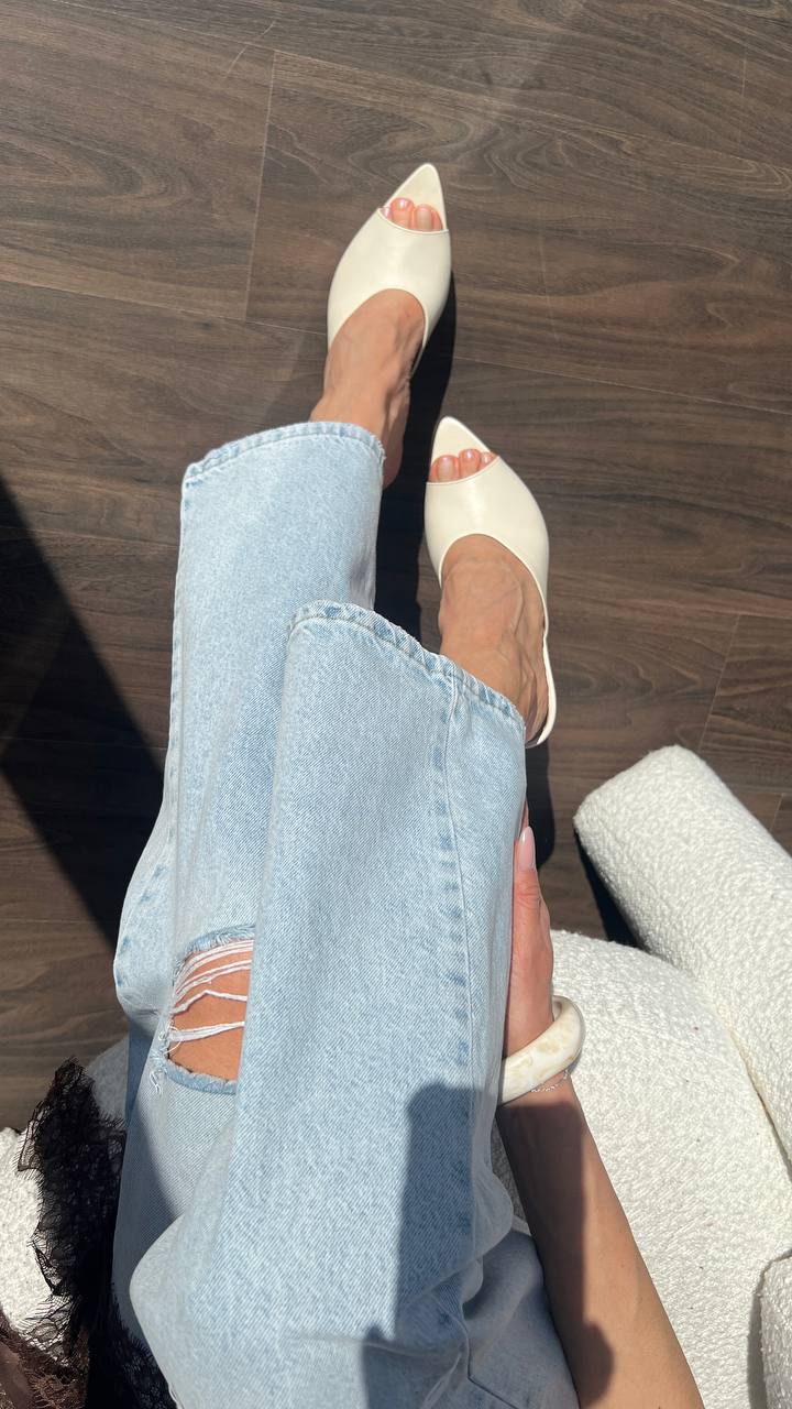 Шкіряні мюлі-шльопанці Sindy M113 (кремові)