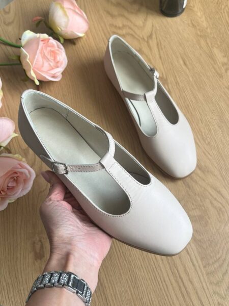 Шкіряні балетки Naomi BL009L (пудра)