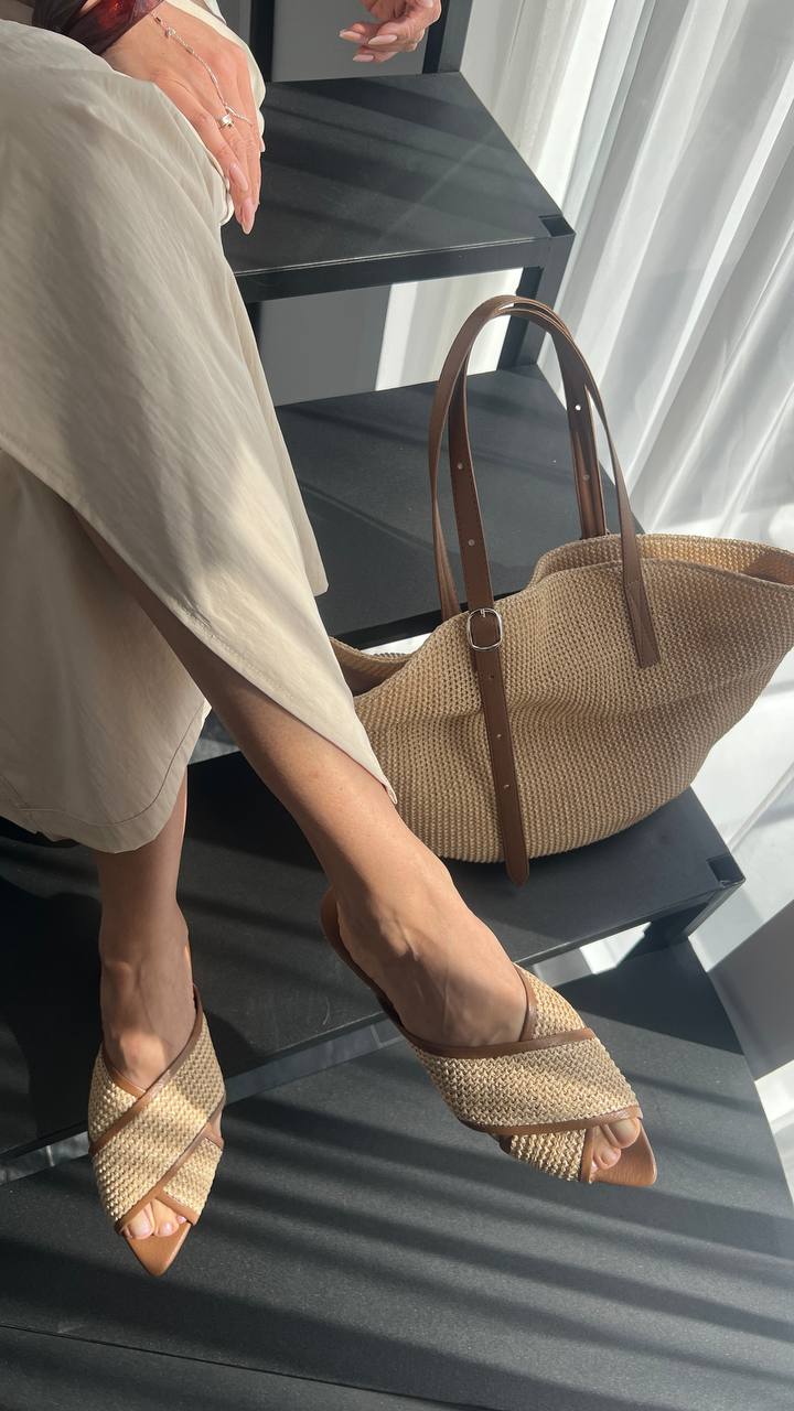 Шкіряні мюлі-шльопанці Malena SH117S (сахара+віскі)